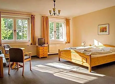 Hotel Buerger- Und Berggasthaus