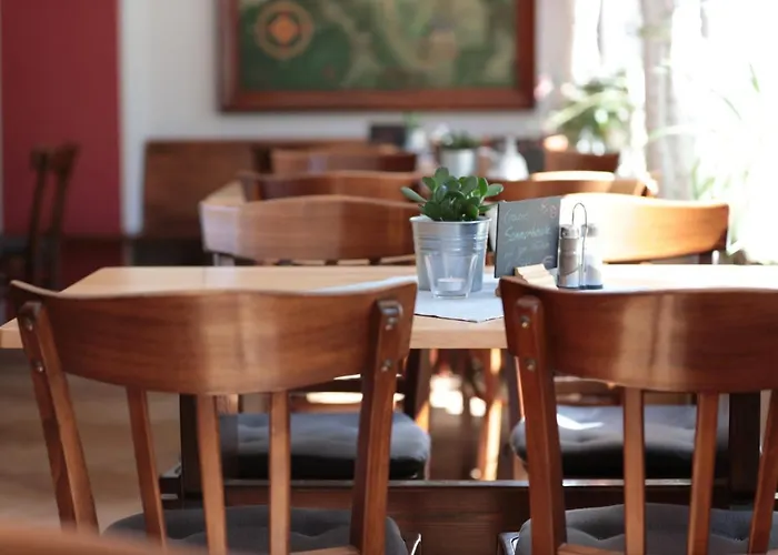 Buerger- Und Berggasthaus Szálloda